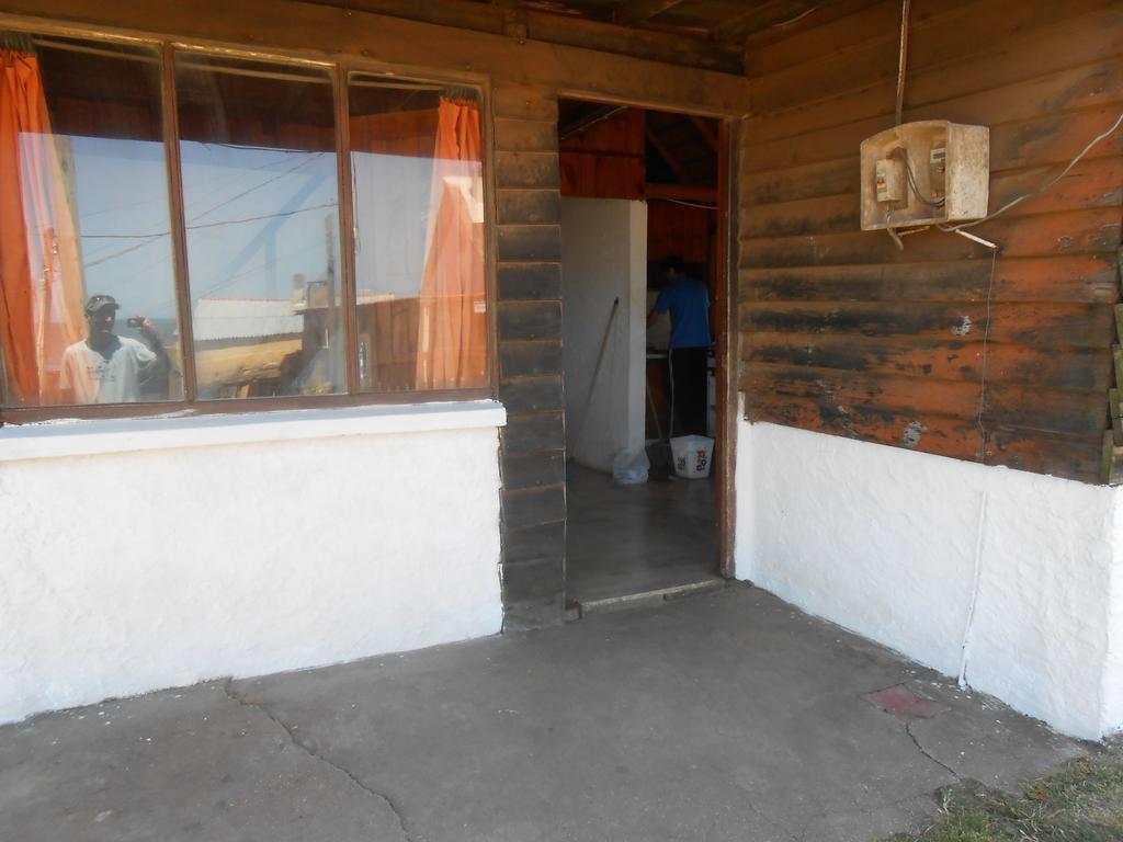 Cabaña Villa del Mar Punta Del Diablo Exterior foto